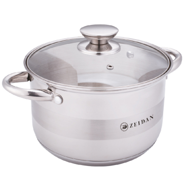 Кастрюля с крышкой